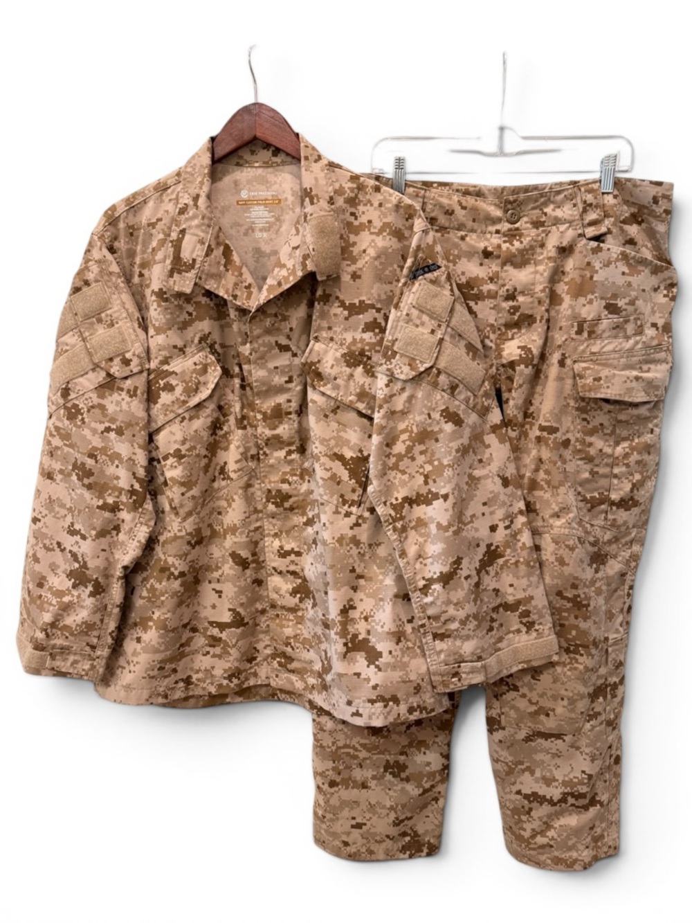 Crye Precision Navy Custom Field Set 2.0 – Desert Digital (LG R / 34R) Rare